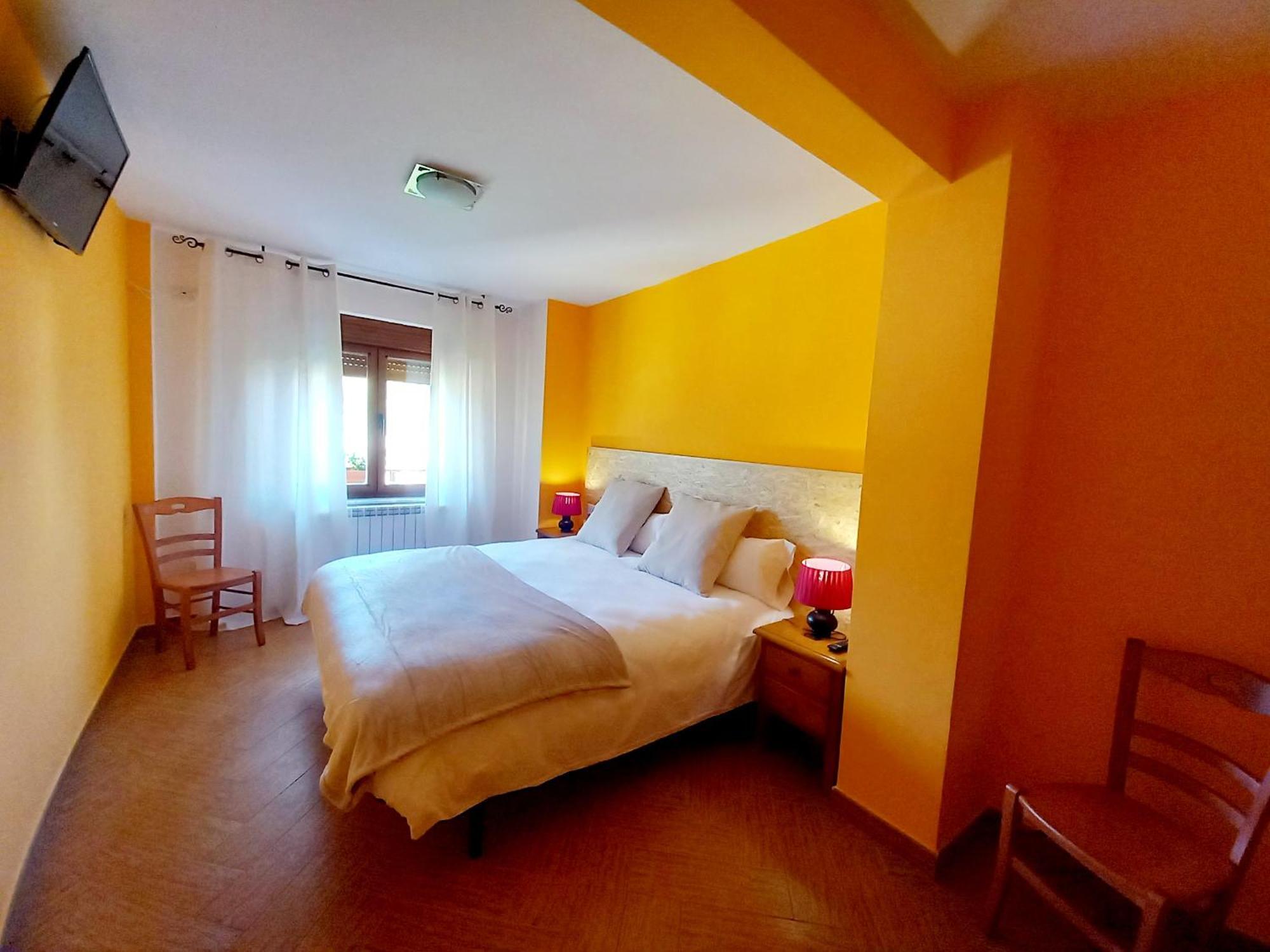 Hotel Rural Orquidea Velilla del Rio Carrion Esterno foto